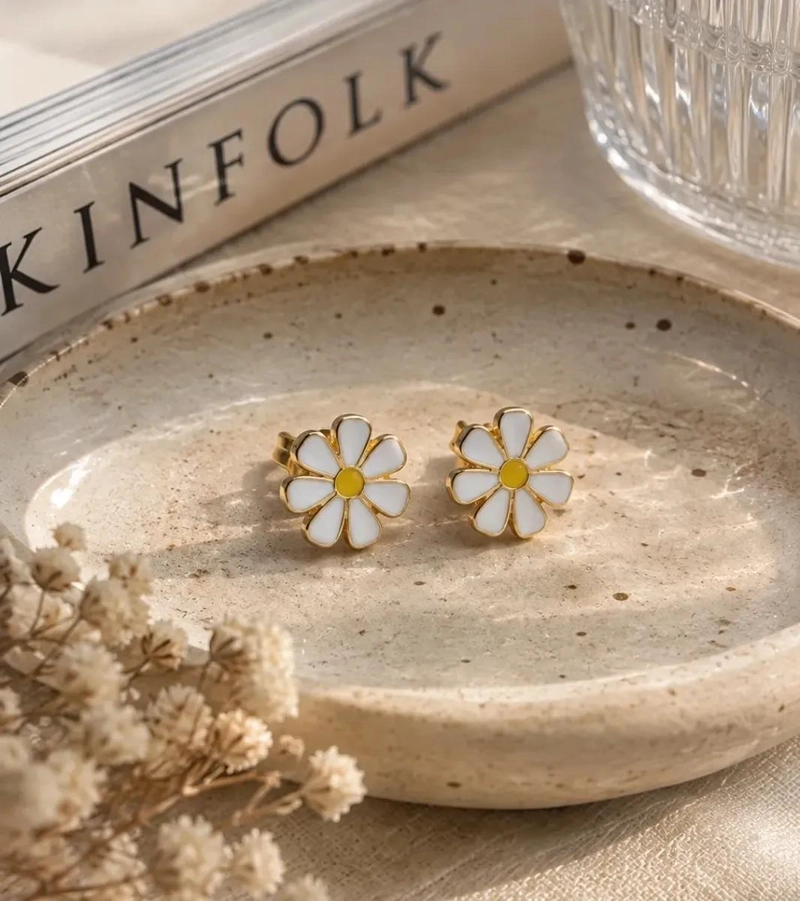AROS ENCHAPADOS EN ORO 18K CON DISEÑO DE MARGARITA - 6