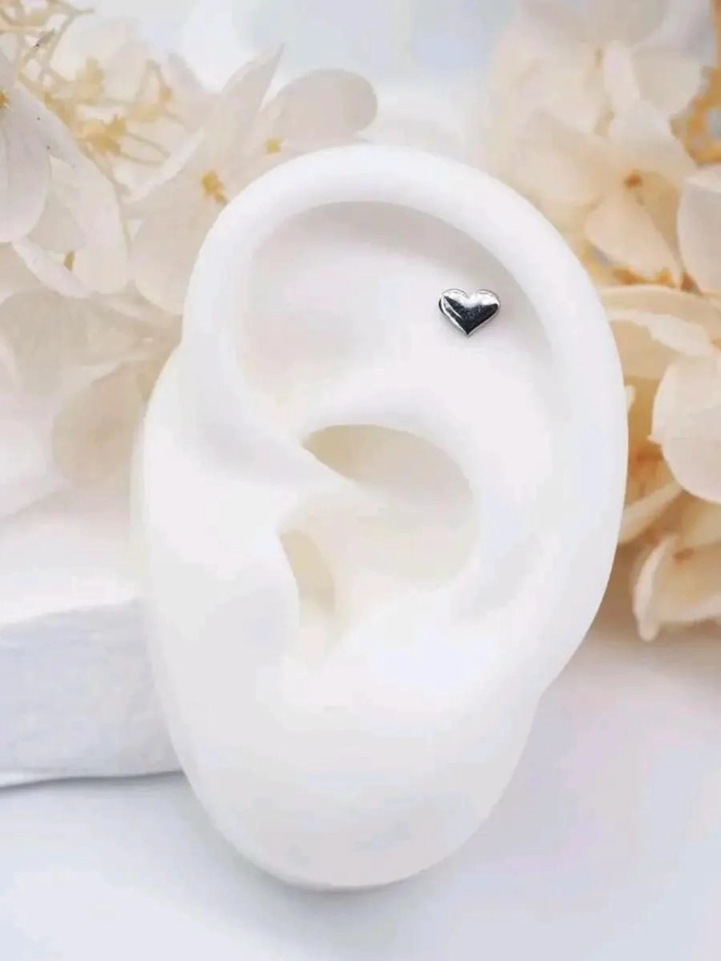AROS PEQUEÑOS PARA NIÑA EN FORMA DE CORAZON CON TOPE DE ACERO QUIRURGICO Y BAÑO - 5