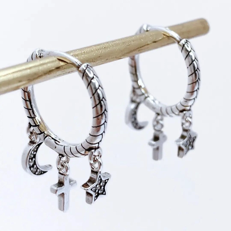 AROS DE PLATA 925 CON CIRCONES EN DISEÑO ESTRELLA Y LUNA - 5