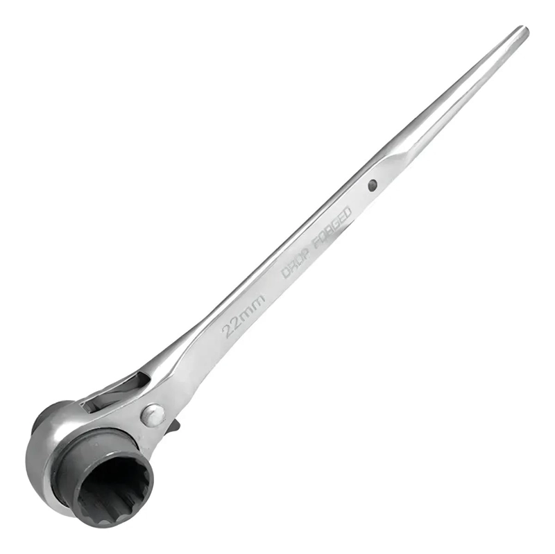 MARTILLO DE 600G Y LLAVE CARRACA 19 Y 22MM PARA ANDAMIOS - 1