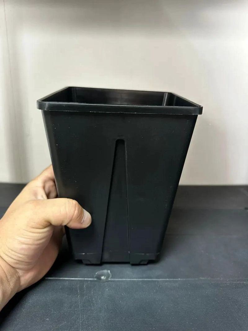 PACK DE 5 MACETAS CUADRADAS DE 2.5 LITROS PARA JARDINERIA - 2
