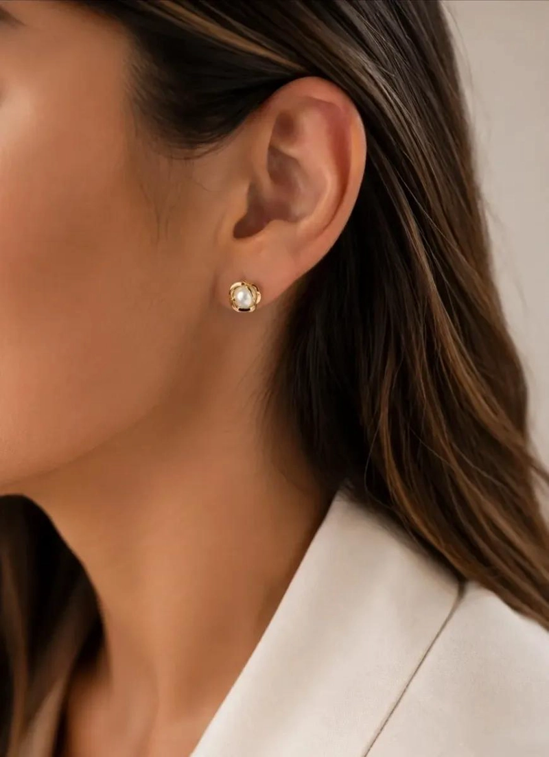 AROS ELEGANTES DE PERLA SINTE TICA ENCHAPADOS EN ORO 18K - 8
