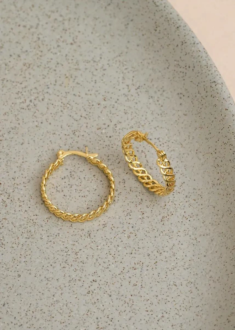 AROS CANDONGA DE ORO LAMINADO 18K CON DISEÑO ELEGANTE - 3