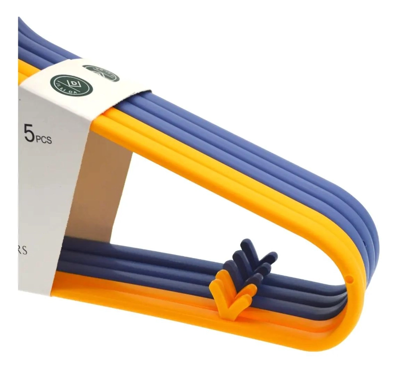 PACK DE 20 COLGADORES DE ROPA PLASTICOS RESISTENTES - 4