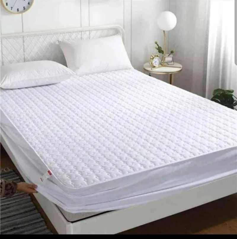 PROTECTOR DE COLCHON IMPERMEABLE Y HIPOALERGE NICO TAMAÑO SUPER KING - 2