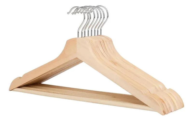 SET DE 15 COLGADORES DE MADERA NATURAL PARA ROPA - 1