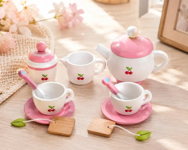 JUEGO DE TE  INFANTIL DE MADERA CON 11 PIEZAS - 1