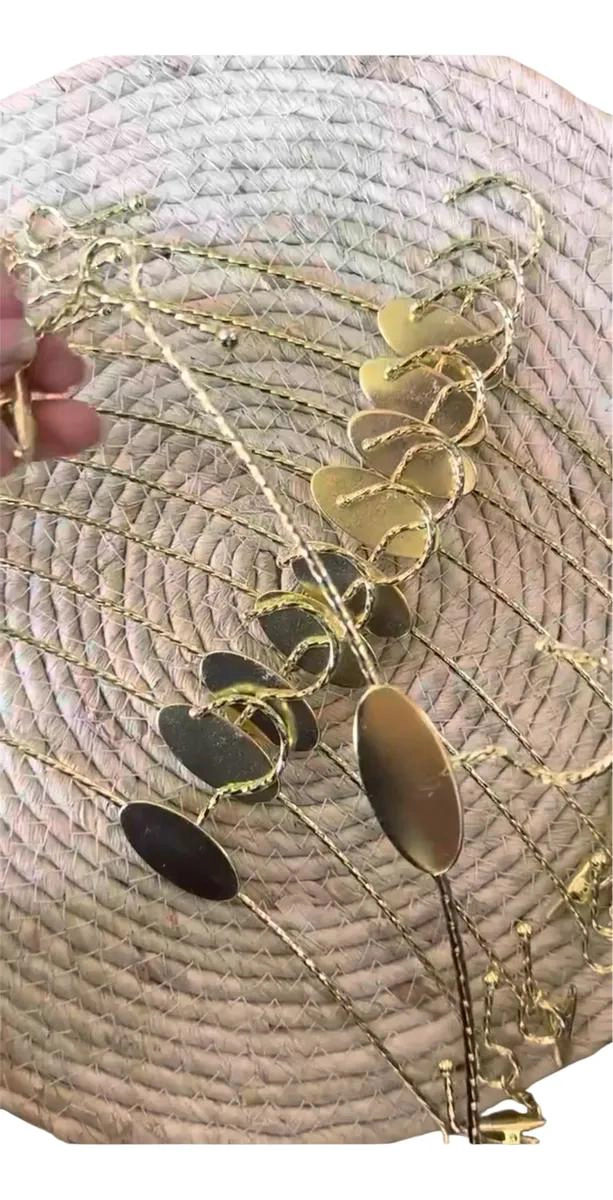 COLGADORES DORADOS ELEGANTES PARA EXHIBICION PACK DE 5 UNIDADES - 6