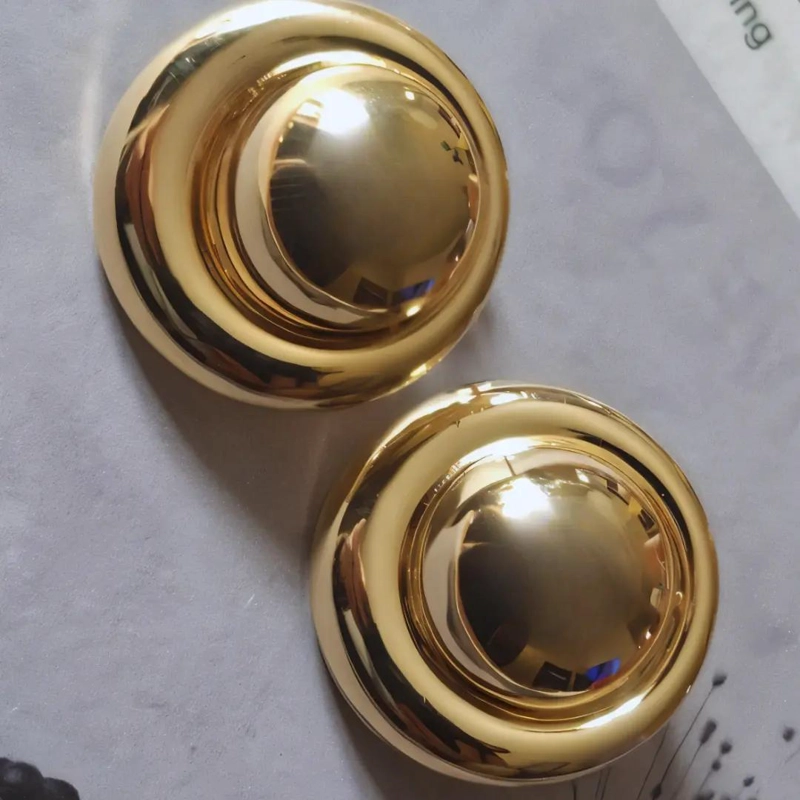 AROS ENCHAPADOS EN ORO BOTON TEXTURA LISA DE 2.5 CM - 8