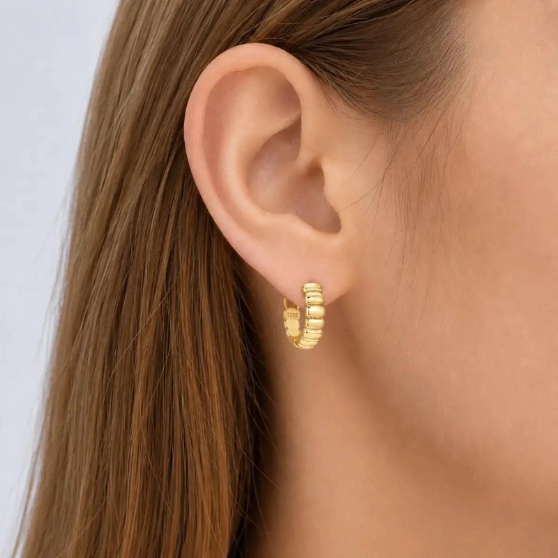 AROS ARGOLLA PUFFY GOLD EN PLATA 925 CON BAÑO DE ORO 18 K - 2