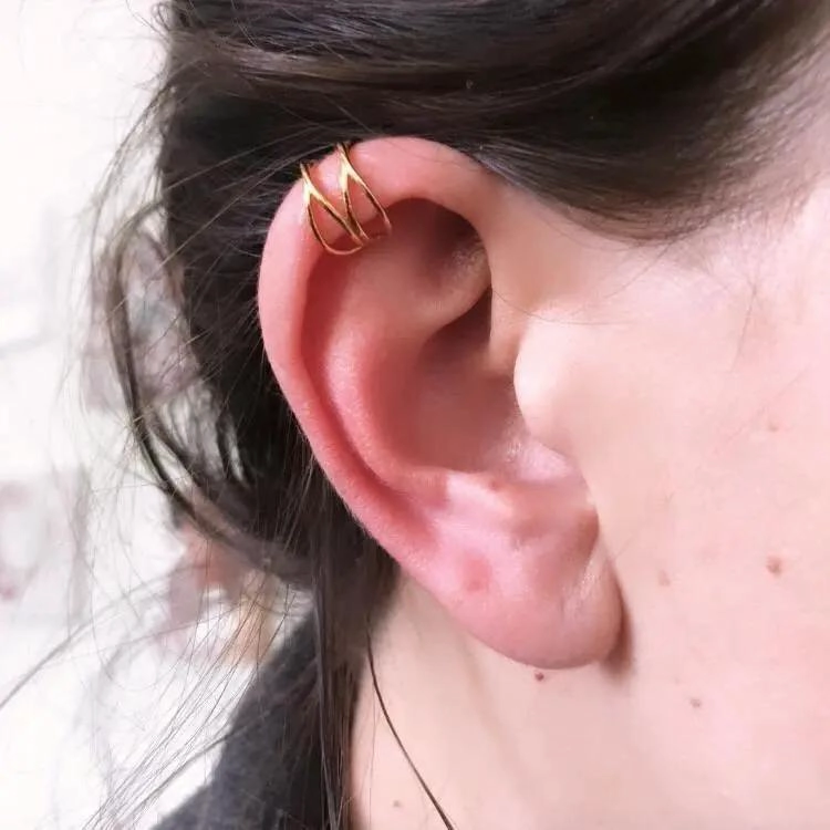 EARCUFF DOBLE CRUZADO EN PLATA BAÑADA EN ORO - 4