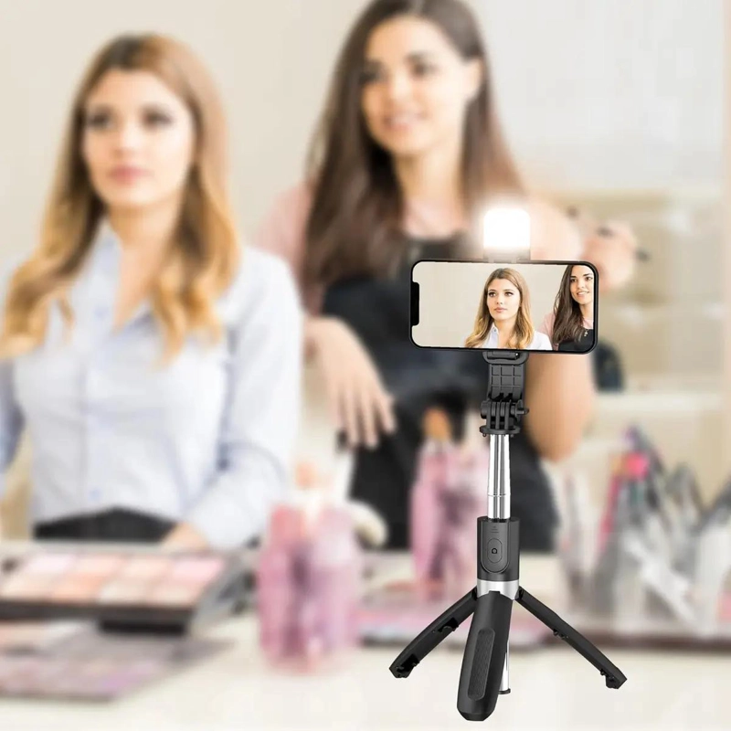 TRIPODE DE PALO SELFIE CON LUZ Y CONTROL BLUETOOTH - 3