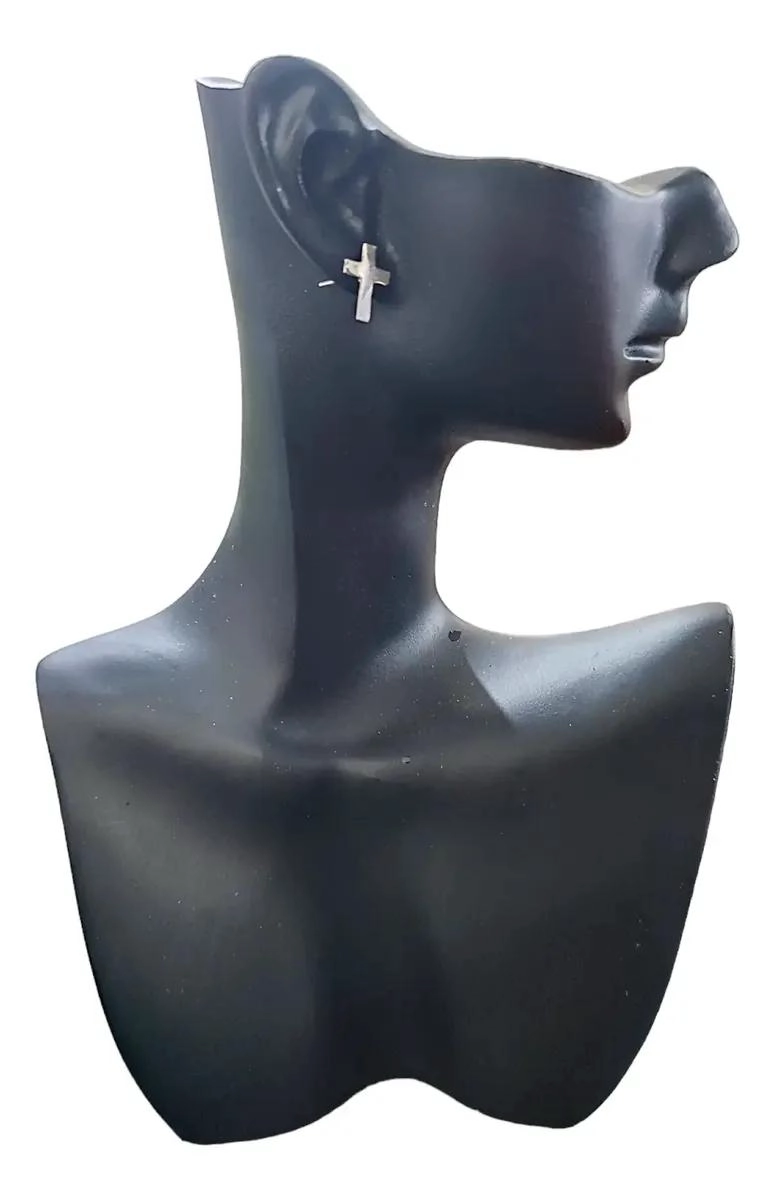 PAR DE AROS CON DISEÑO DE CRUZ EN PLATA LEY 925 DE 11X8 MM - 2