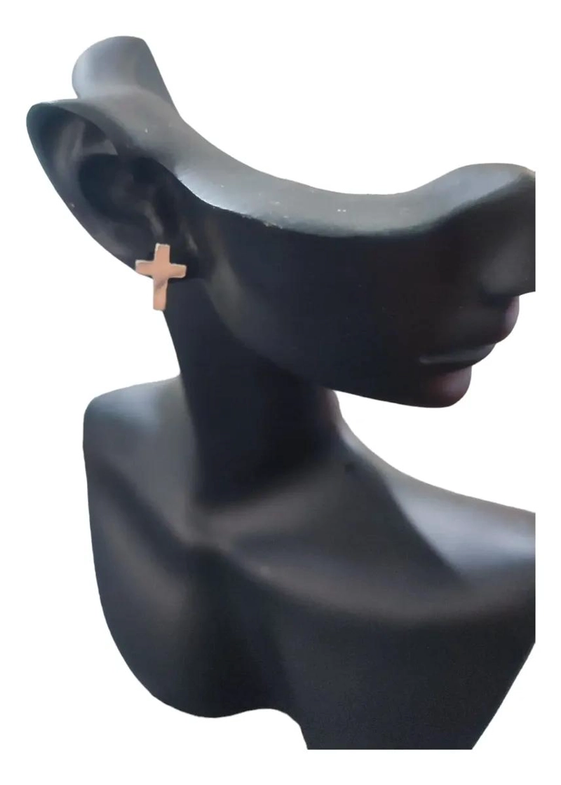 PAR DE AROS CON DISEÑO DE CRUZ EN PLATA LEY 925 DE 11X8 MM - 3