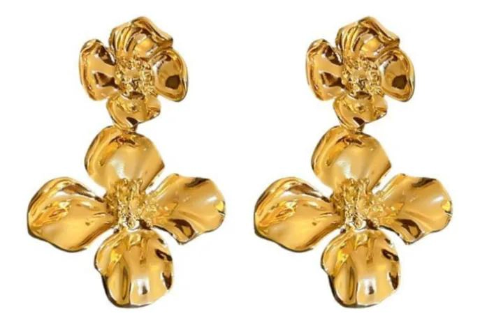 AROS DE FIESTA EN FORMA DE FLOR CON DISEÑO ELEGANTE - 1