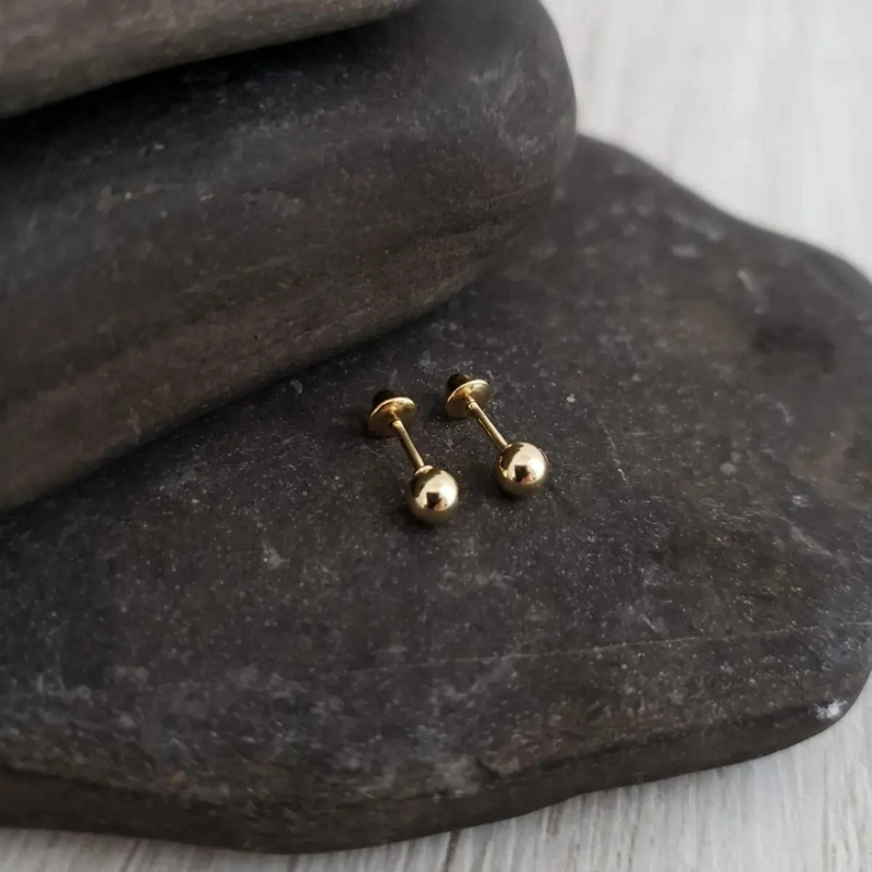ARETES TOPO BALIN 4MM EN ORO LAMINADO 18K CON ACABADO EUROPEO - 4