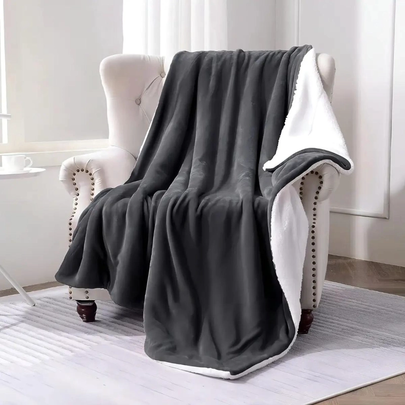 FRAZADA CHIPORRO COLOR LISO 150X200 CM IDEAL PARA CAMA 1 PLAZA Y MEDIA - 3