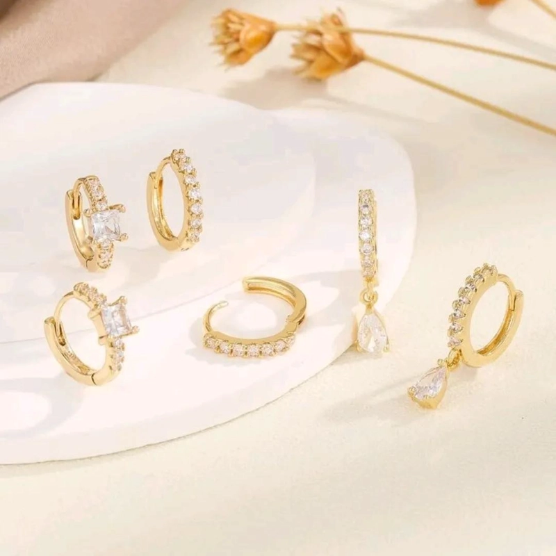 SET DE 3 PARES DE AROS CON CIRCONES Y BAÑO EN ORO 18K PARA SEGUNDAS PERFORCIONES - 4