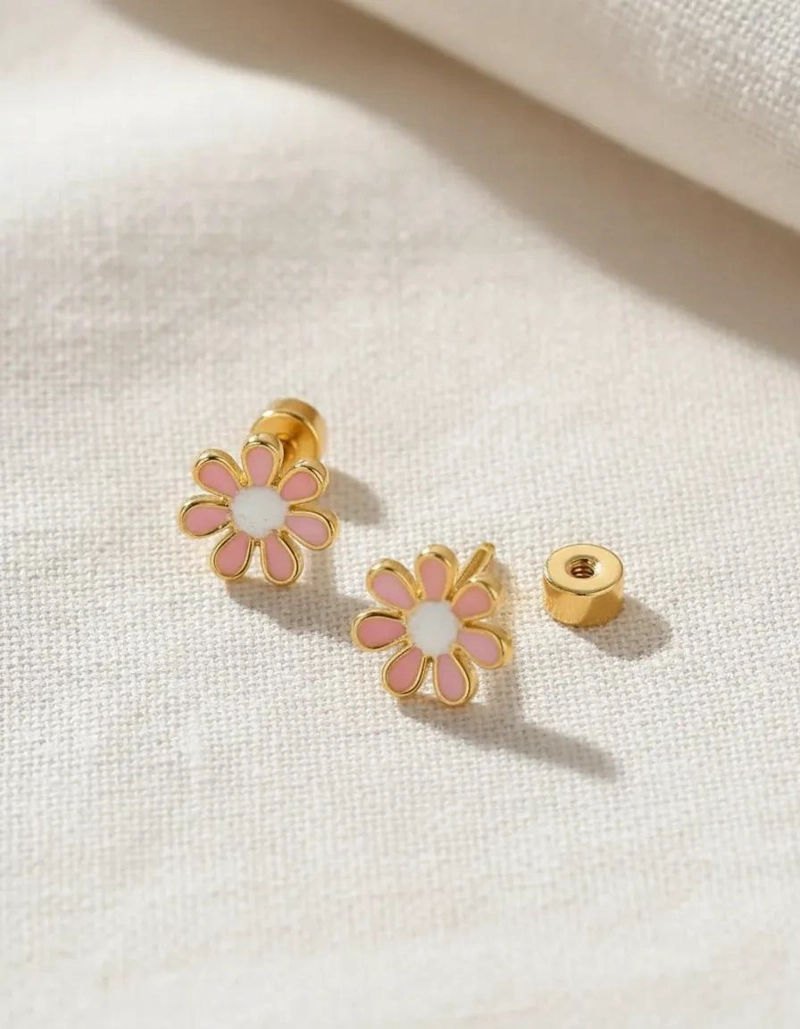 AROS DE FLOR PARA NIÑA CON TOPE SEGURO EN BAÑO DE ORO 18K - 1