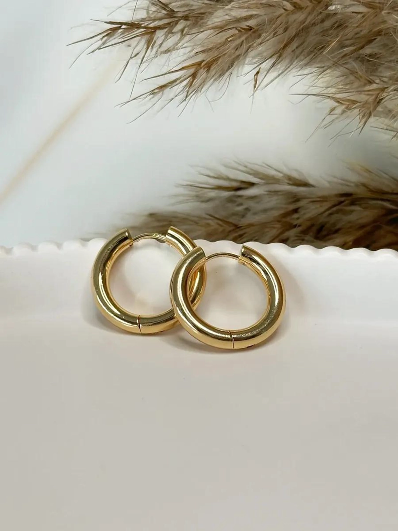ARGOLLAS GRANDES DE BAÑO DE ORO 18K PARA MUJER ELEGANTES - 4