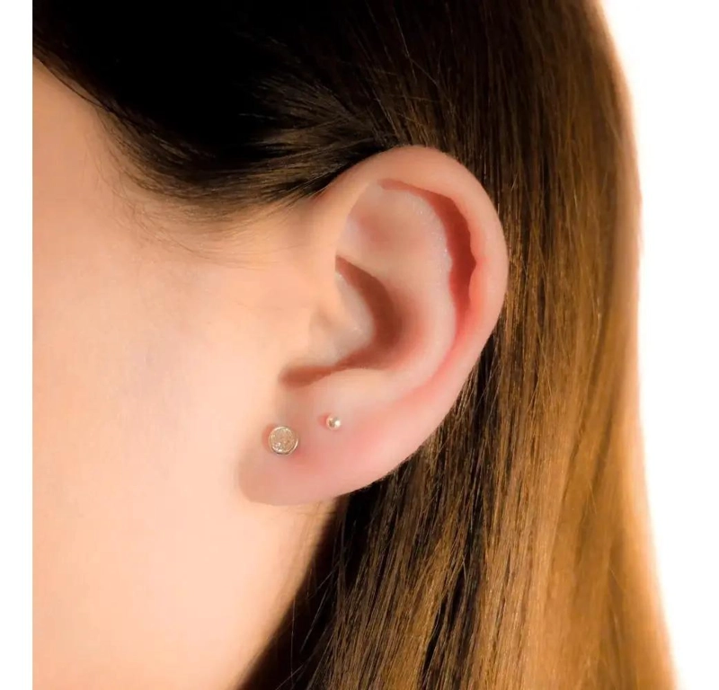 AROS DE PLATA CON DISEÑO DE PLUMA PARA USO DIARIO - 3