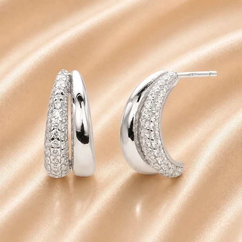 AROS DE PLATA 925 CON BAÑO DE RODIO Y ZIRCONIAS BLANCAS - 1