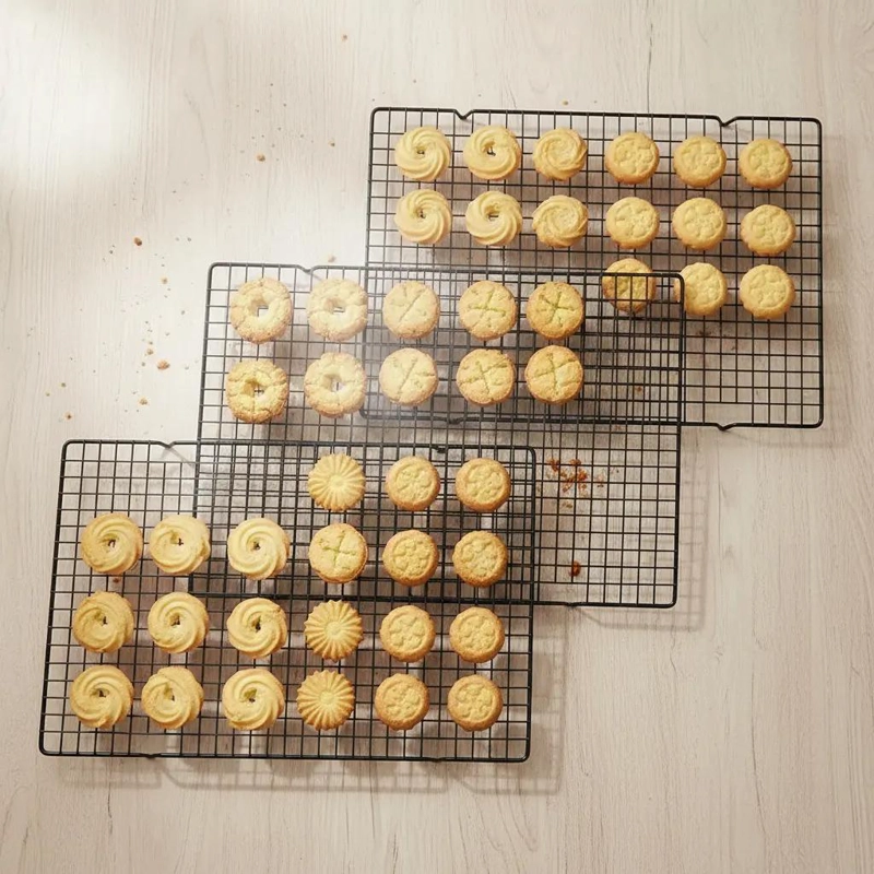 SET DE 3 REJILLAS PARA ENFRIAR GALLETAS Y PIZZAS DE 40 CM - 10
