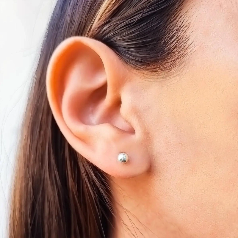AROS DE PLATA FINA 925 CON DISEÑO CLASICO DE 4 MM - 3