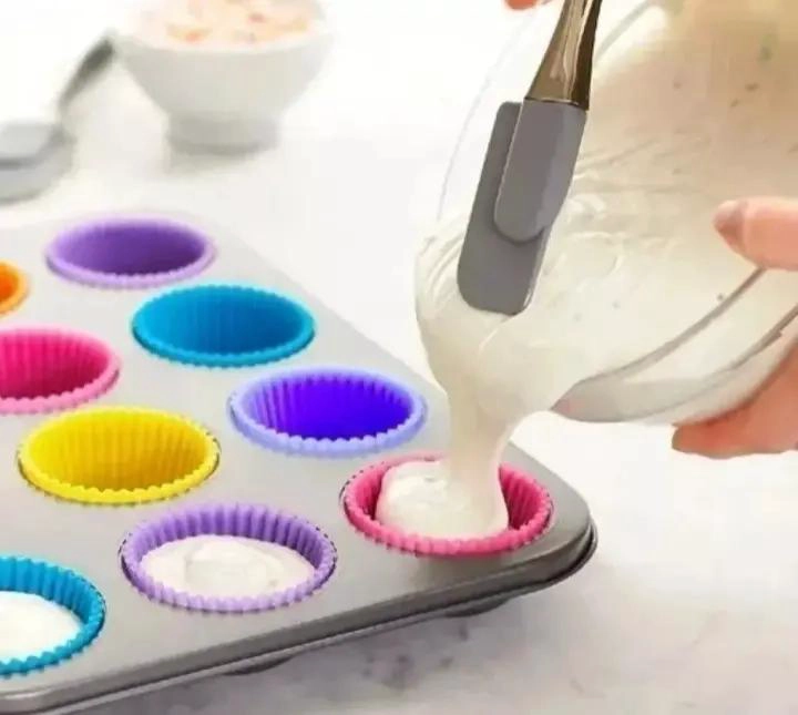 PACK DE 300 CAPSULAS PARA HORNEAR CUPCAKES DE COLORES VARIADOS - 3