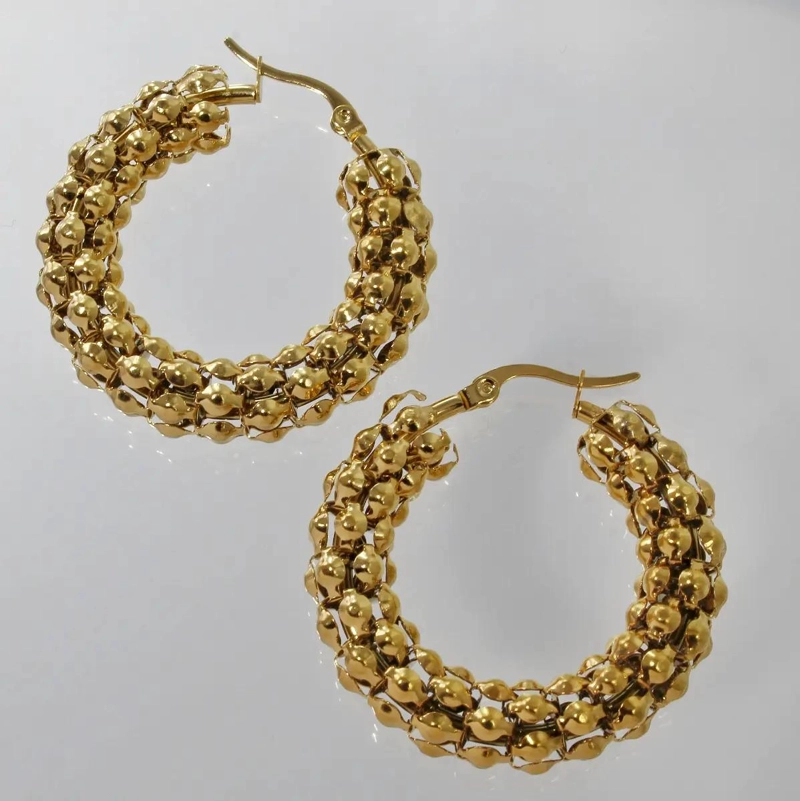 AROS DE ACERO QUIRURGICO CON DISEÑO TEJIDO ELEGANTE - 3