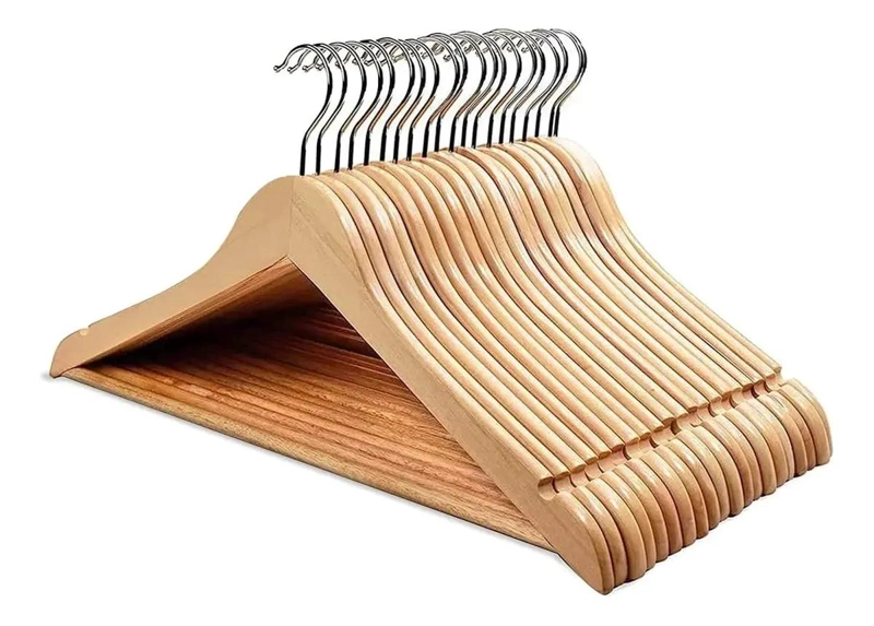 SET DE 10 COLGADORES DE ROPA DE MADERA ANTIDESLIZANTES - 1