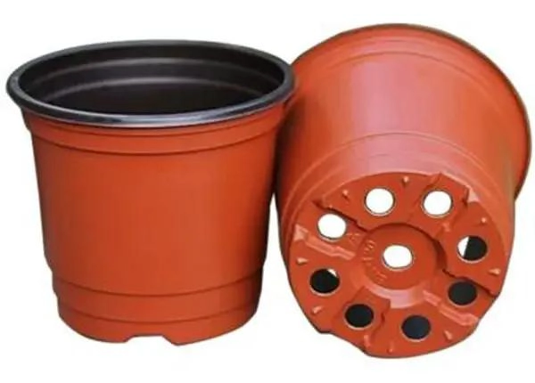 PACK DE 75 MACETEROS FLEXIBLES EN COLOR TERRACOTA - 1