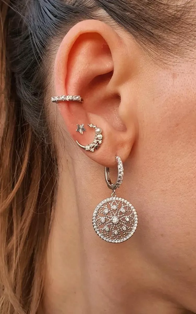 AROS DE PLATA FINA CON DISEÑO DE ESTRELLAS PARA PERFORACIONES - 2