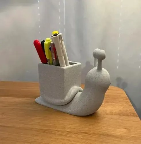 ORGANIZADOR DE ESCRITORIO CARACOL BEIGE PARA UTILES - 3