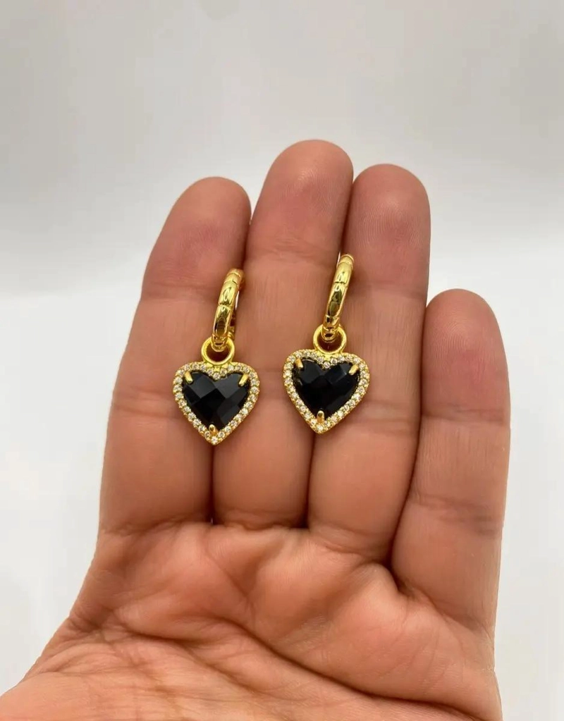 AROS DE CORAZON CON CRISTALES NEGROS Y CIRCONES EN PLATA 925 - 2