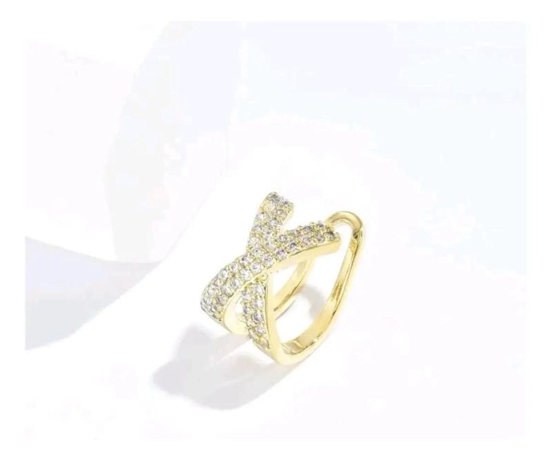 ARO EARCUFF DE ACERO CON BAÑO DE ORO 18K Y CIRCONES - 3
