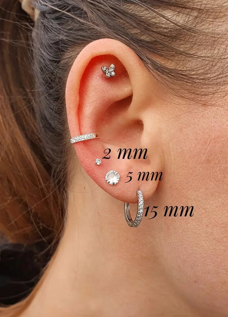 AROS DE PLATA 925 CON CIRCONITAS BRILLANTES DE 5 MM - 2