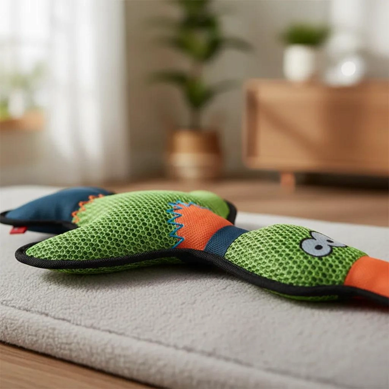 PELUCHE INTERACTIVO PARA PERROS EN FORMA DE PATO 44X22CM - 4