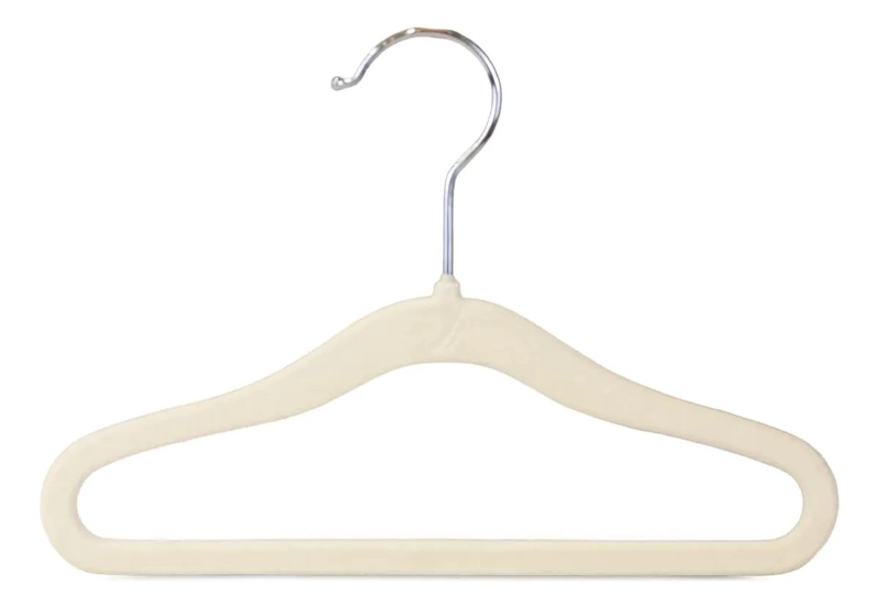 SET DE 10 COLGADORES INFANTILES DE TERCIOPELO PARA ROPA DE BEBE - 2