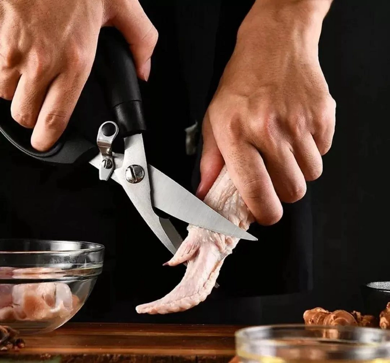 TIJERA DE COCINA PROFESIONAL PARA CORTAR POLLO, PESCADO Y CARNE CON MANGO ANTID - 2