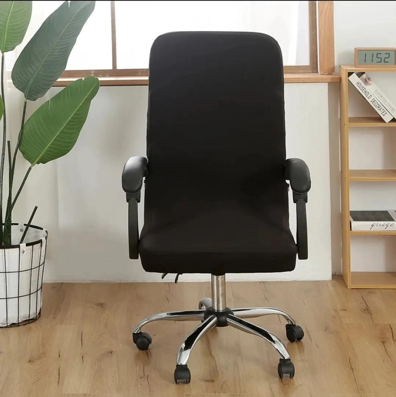 FUNDA PARA SILLA DE ESCRITORIO CON POSABRAZOS Y DISEÑO MODERNO - 3