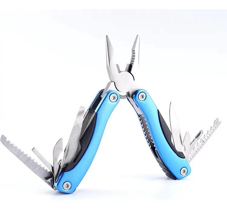 ALICATE MULTIFUNCIONAL CON HERRAMIENTAS INTEGRADAS Y DISEÑO ERGONOMICO - 1