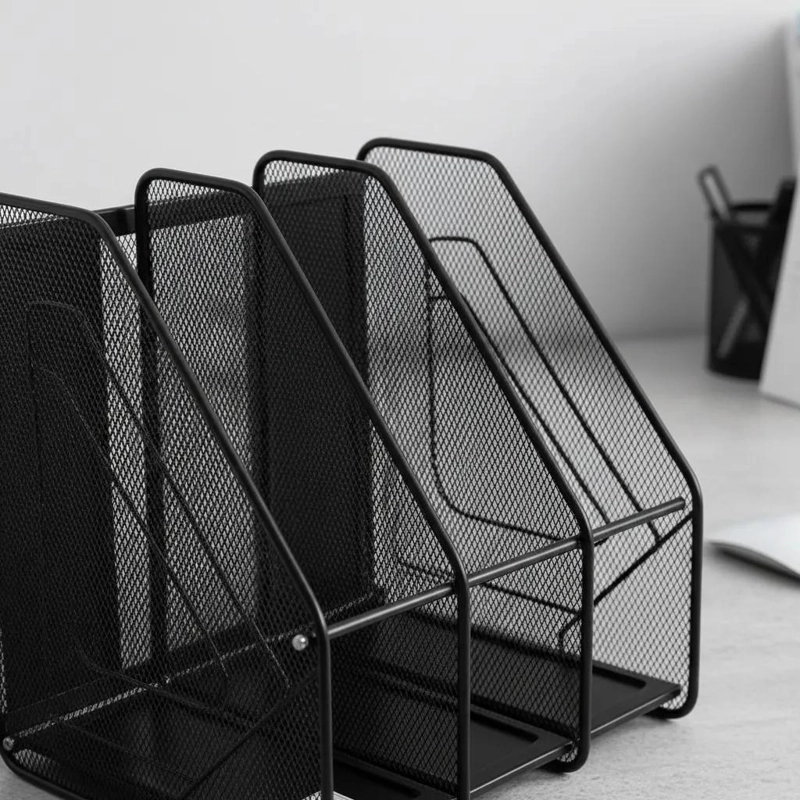 ORGANIZADOR METALICO DE ESCRITORIO CON 3 COMPARTIMENTOS - 5