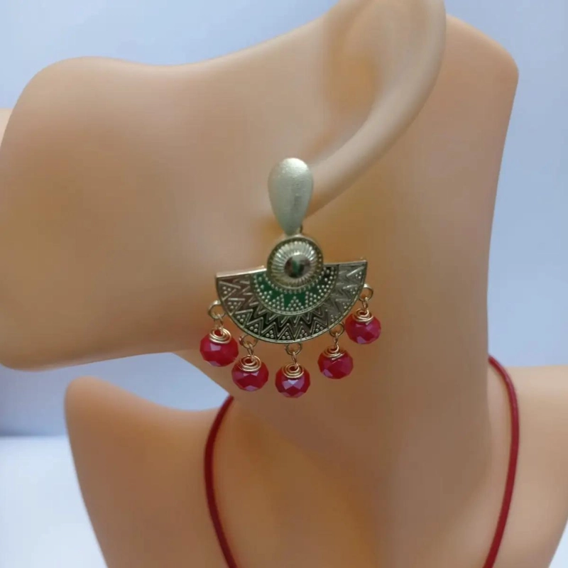 AROS ELEGANTES BAÑO ORO 18K CON PIEDRAS ROJAS - 3