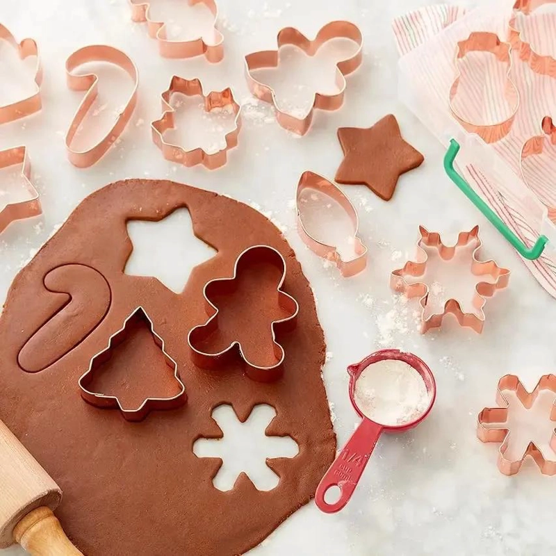 CORTADORES DE GALLETAS DE NAVIDAD EN FORMAS VARIADAS - 7