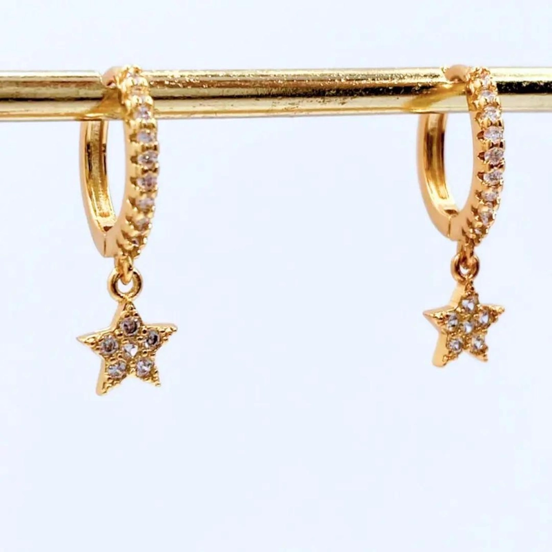 ARGOLLA COLGANTE DE PLATA 925 CON ESTRELLA Y CIRCONITAS BLANCAS - 2