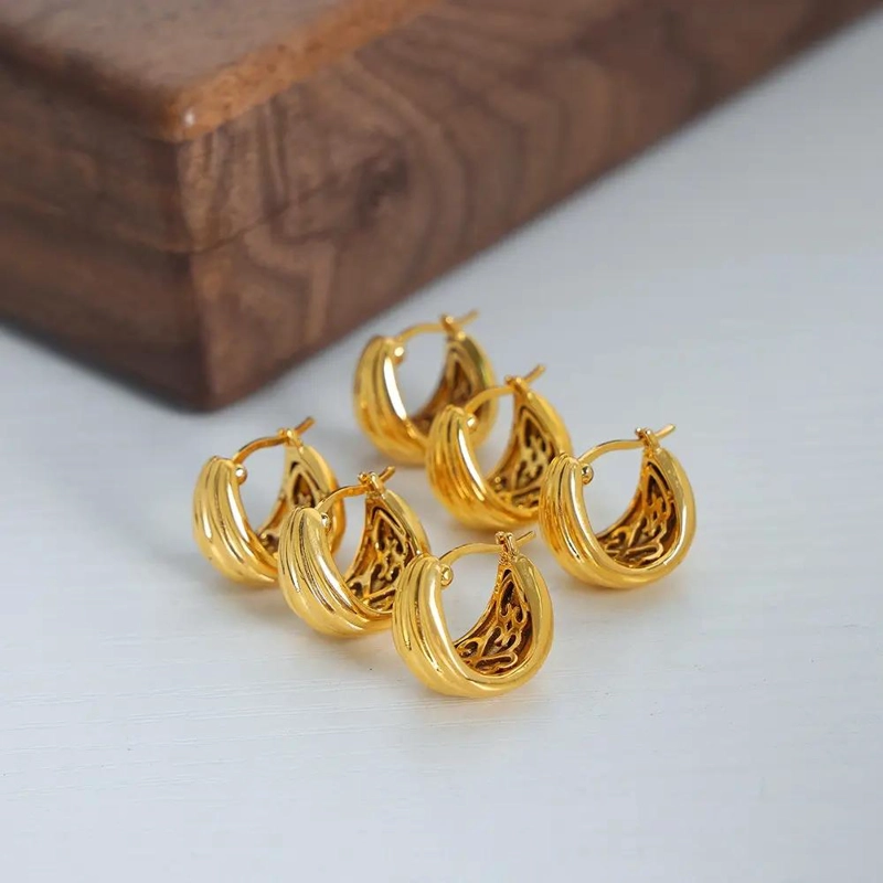AROS BAÑADOS EN ORO 18K DISEÑO EXCLUSIVO Y ELEGANTE - 2
