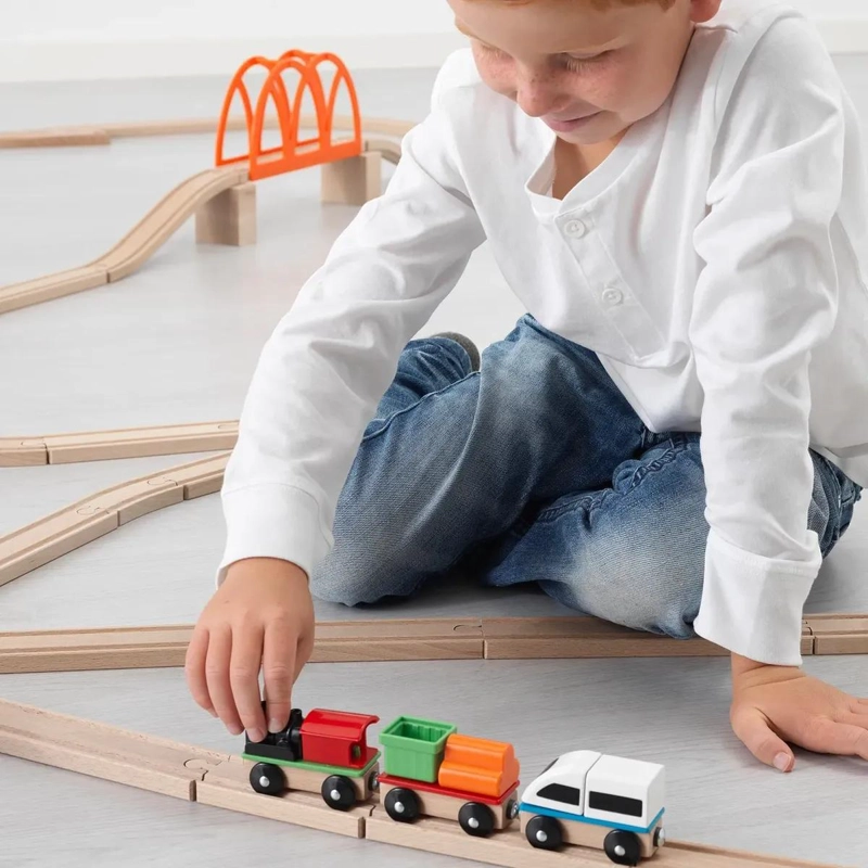 TREN DE JUGUETE DE MADERA MACIZA CON IMANES PARA NIÑOS - 6