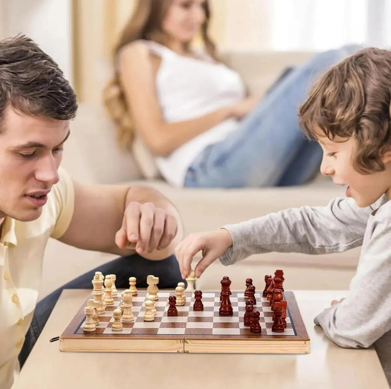 SET DE AJEDREZ MAGNE TICO DE MADERA 2 EN 1 PARA JUGAR EN FAMILIA - 8