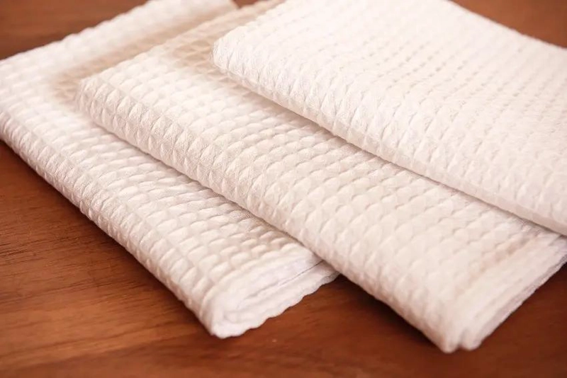 PACK DE 3 PAÑOS DE COCINA BLANCOS 40X60 CM 100% ALGODON - 2